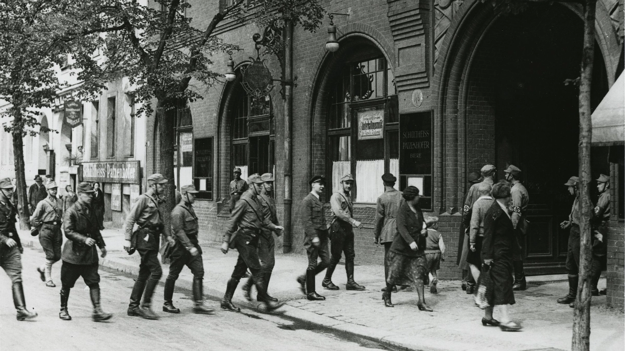 2. Mai 1933: Nazis überfallen Gewerkschaftshäuser